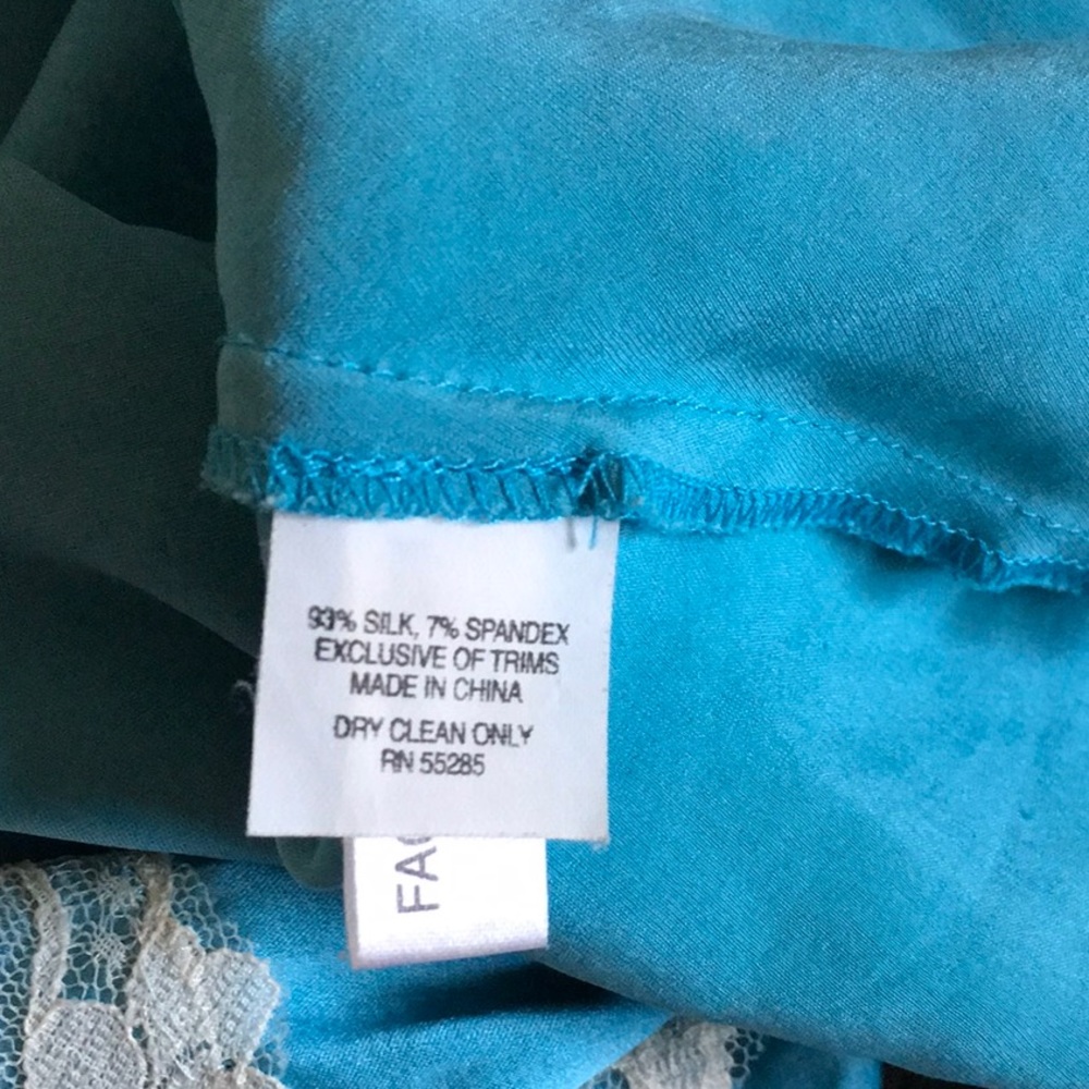 Vintages, express silky tank top - Picture 5 of 6